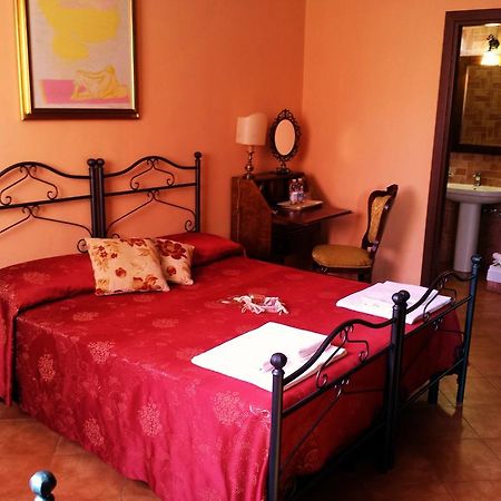 B&B De Nuce Maga Μπενεβέντο Δωμάτιο φωτογραφία
